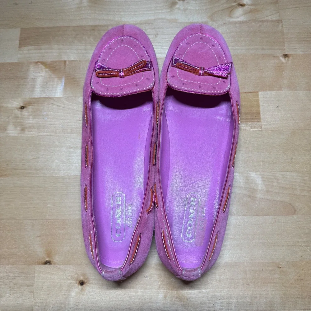 Coach Pink Suede Flats Metallic Bow Loafers Barbiecore A00262 Womens Size 7.5B